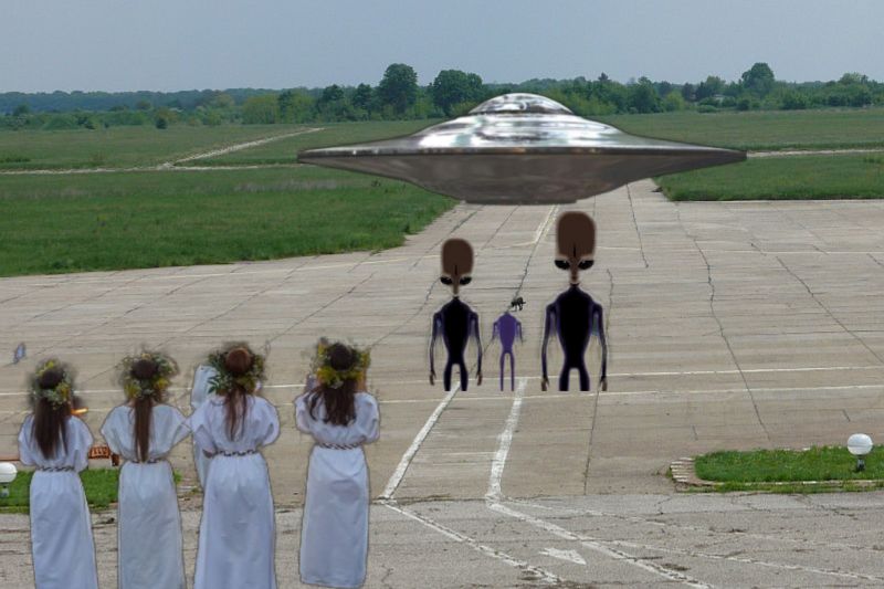 Преди 25 години хиляди чакаха извънземни край Русе