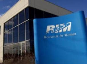 RIM наема хиляди през тази година