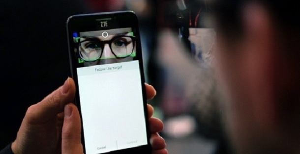 ZTE показа нова технология за отключване на смартфони