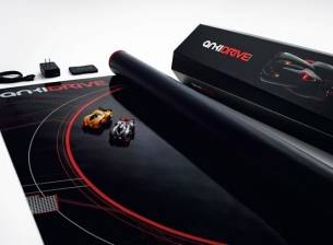 Роботизираната игра Anki Drive на пазара от 23 октомври