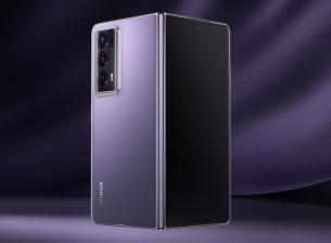 Сгъваемият Honor Magic V2 получи глобална премиера