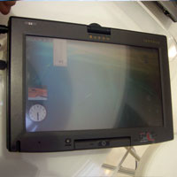 Flybook с интересен таблет РС с HSDPA