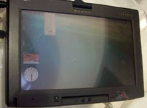 Flybook с интересен таблет РС с HSDPA