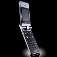 NEC обмисля да се завърне на европейския пазар за мобилни телефони