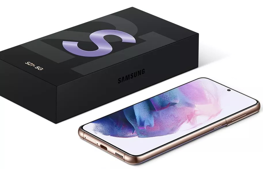 Samsung ще премахне зарядните и слушалките и от други бъдещи телефони