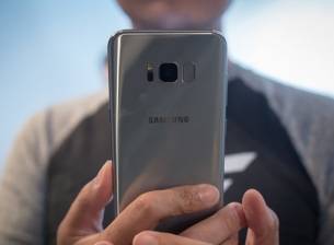 Не е трудно да излъжете лицевото разпознаване в Samsung Galaxy S8