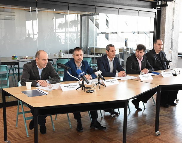 Амбициозен проект иска да създаде български виртуален мобилен оператор