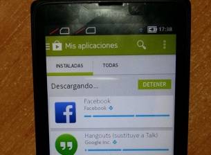 Nokia X с основните услуги и приложения на Google за Android