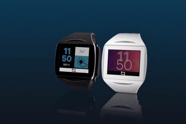 Qualcomm представи смарт часовник с дисплей Mirasol