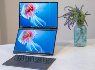 РЕВЮ: ASUS Zenbook Duo (UX8406C) има два отлични екрана за работа и забавления