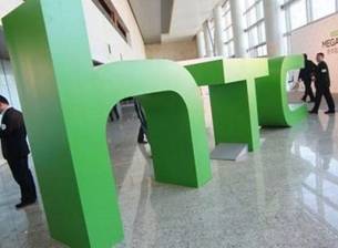 HTC очаква спадът в продажбите да продължи