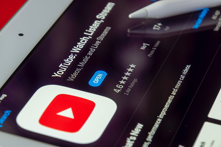 YouTube изглежда постепенно разширява достъпа до картина в картината и до Европа