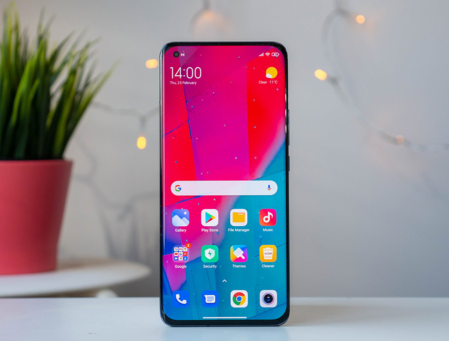 Стабилната версия на MIUI 12.5 достига до Xiaomi Mi 11 в Европа