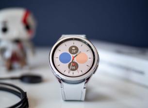 РЕВЮ: Samsung Galaxy Watch6 Classic връща въртящата се рамка