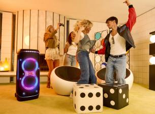 JBL PartyBox 720 е масивна парти колона