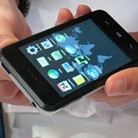 Meizu M8 на живо от CeBIT