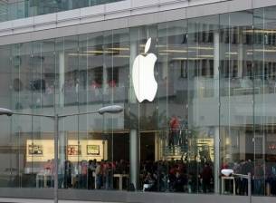 Apple се обезцени с 34 милиарда долара за 1 ден