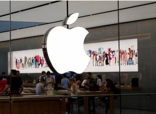 Apple задължи своите доставчици да използват само енергия от възобновяеми източници