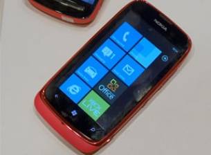Среща с Nokia Lumia 610