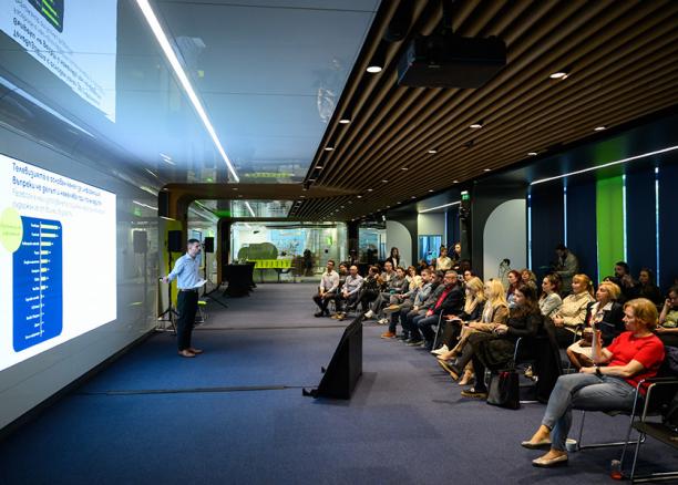 Все по-често попадаме на фалшиво или подвеждащо медийно съдържание, сочи проучване на Yettel 