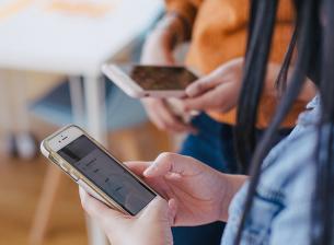 Мобилните оператори и ВВС ще използват съвместно честотите в обхвати 700 МНz и 800 MHz