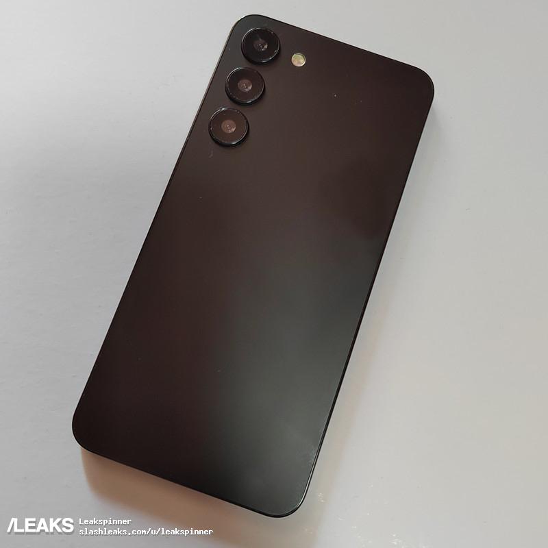 Снимки на Samsung Galaxy S23 показват очакваните промени в дизайна