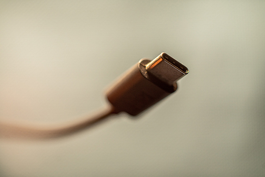 ЕС налага USB-C като порт за зареждане на всички електронни устройства