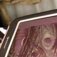 Електронните четци с mirsaol технологията на Qualcomm ще се появят през есента