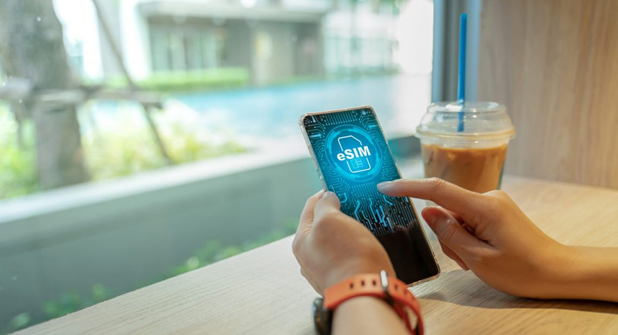 eSIM