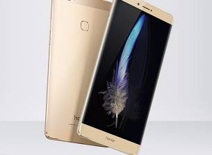 Honor Note 8 впечатлява с 6,6” AMOLED дисплей