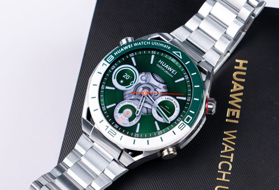 Huawei Watch Ultimate изглежда чудесно и в зелено 