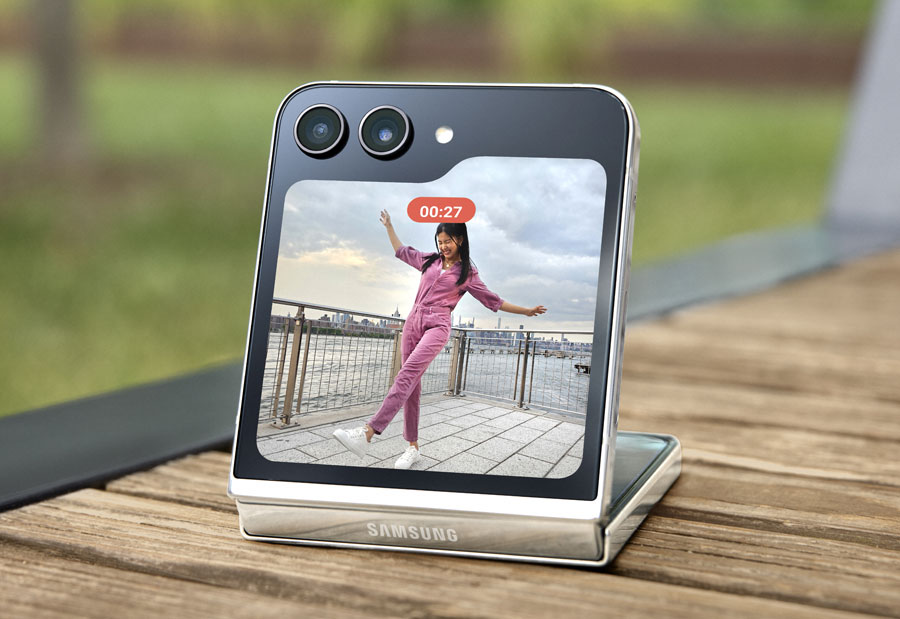Samsung Galaxy Z Flip5 е с почти 1000 лв. по-евтин от дебюта си преди година и половина
