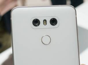 LG променя радикално стратегията си при мобилните телефони