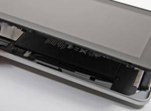 Заради дефектни бройки Apple сменя доставчика на батерии за iPad 2