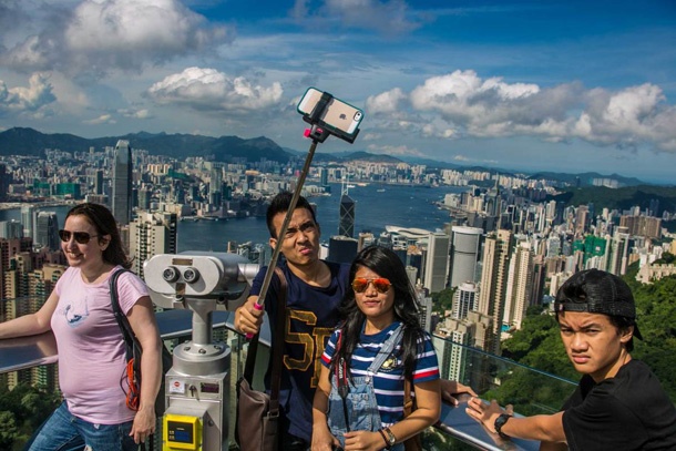 Глоба за нерегистрираните пръчки за селфи снимки в Южна Корея