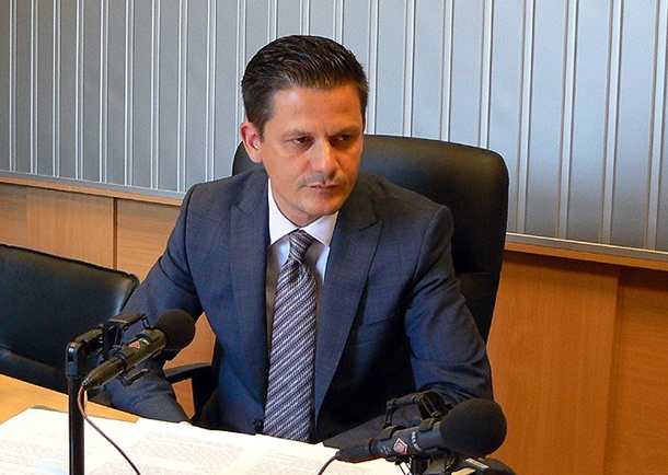 Един от телекомите заблуждавал възрастни хора да сключват договори, твърди КЗП