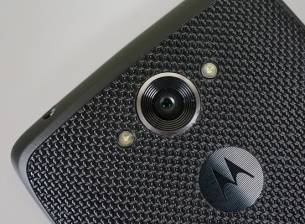Следващият модел от висок клас на Motorola може да има microSD слот