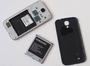 Galaxy S4 предизвикал криза в Samsung?