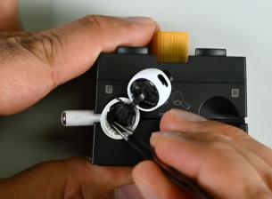 AirPods Pro 3 са невъзможни за ремонт, получиха оценка 0 от iFixit