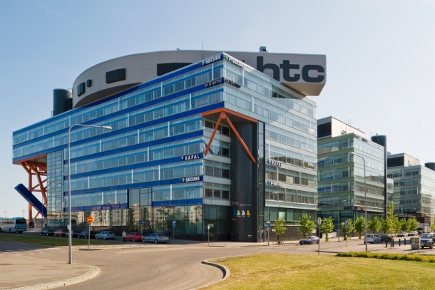 HTC отчете първа тримесечна печалба от 3 години насам