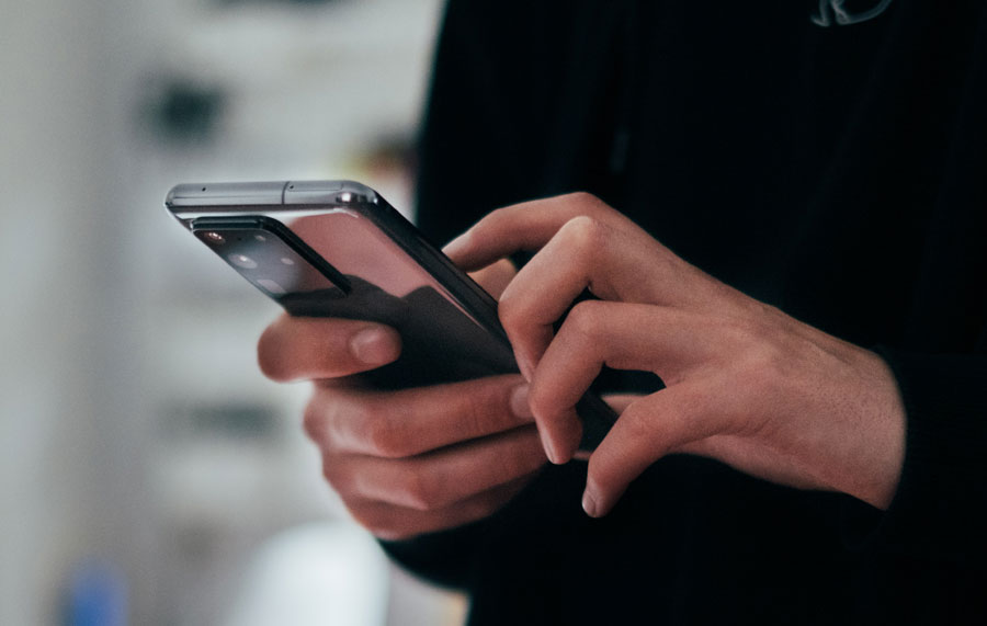 Проблем за Samsung - младите южнокорейци предпочитат iPhone