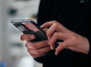 Проблем за Samsung - младите южнокорейци предпочитат iPhone