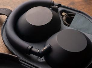 Sony пусна големи ъпдейти за слушалките WF-1000XM5 и WH-1000XM6
