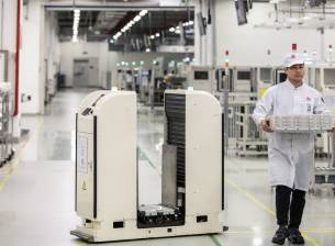 Huawei отхвърля слуховете за намалено производство на смартфони