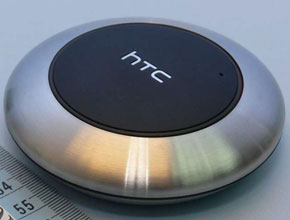 HTC работи по Bluetooth високоговорител