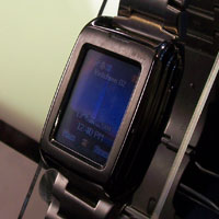 General Mobile представи най-малкия мобилен телефон в света