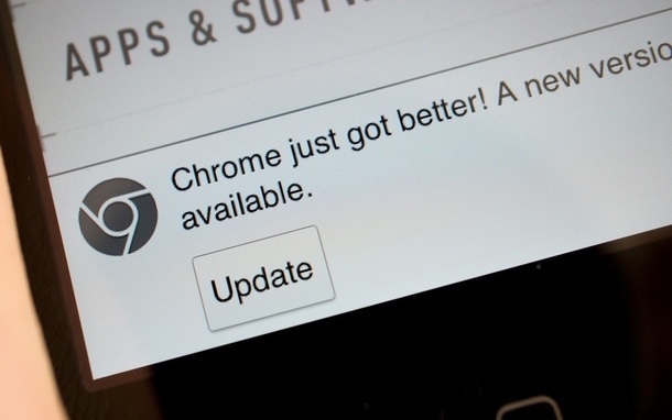 Google ще добави гласово търсене в Chrome за iOS