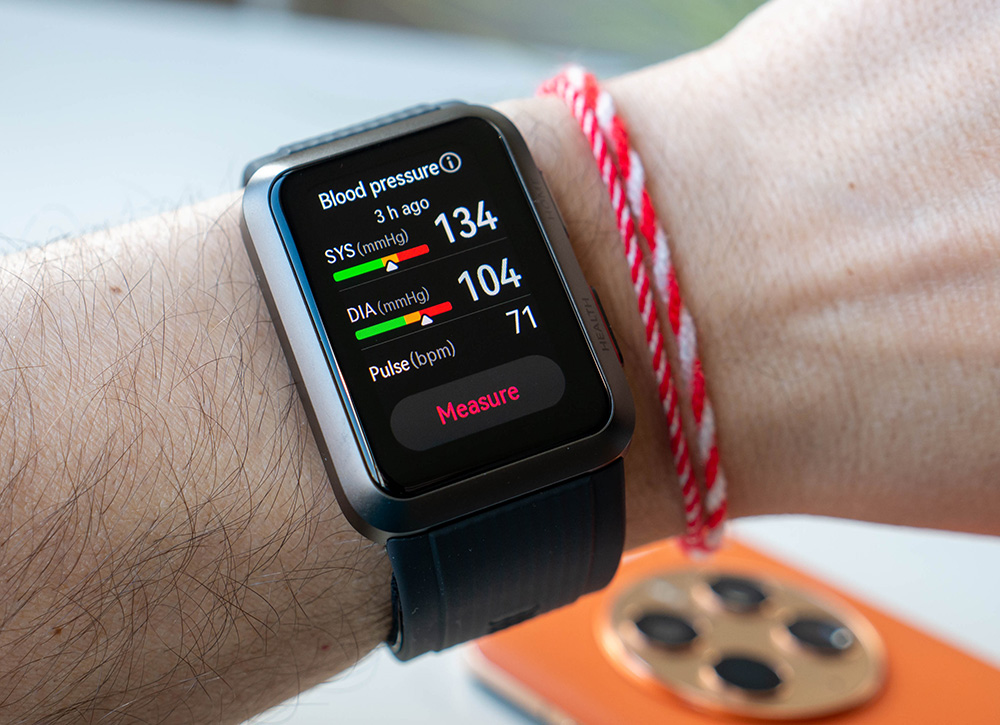 Huawei изглежда подготвя второ поколение на Watch D