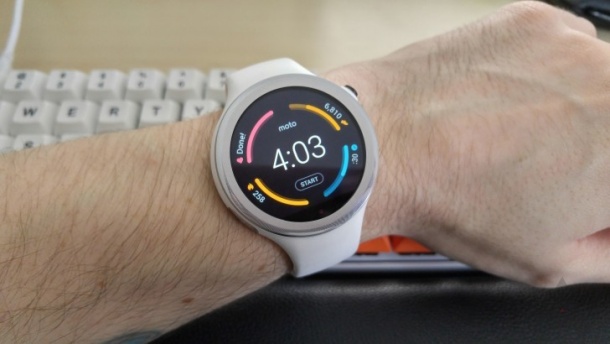 Motorola пусна обновление до Android Wear 2.0 за Moto 360 Sport