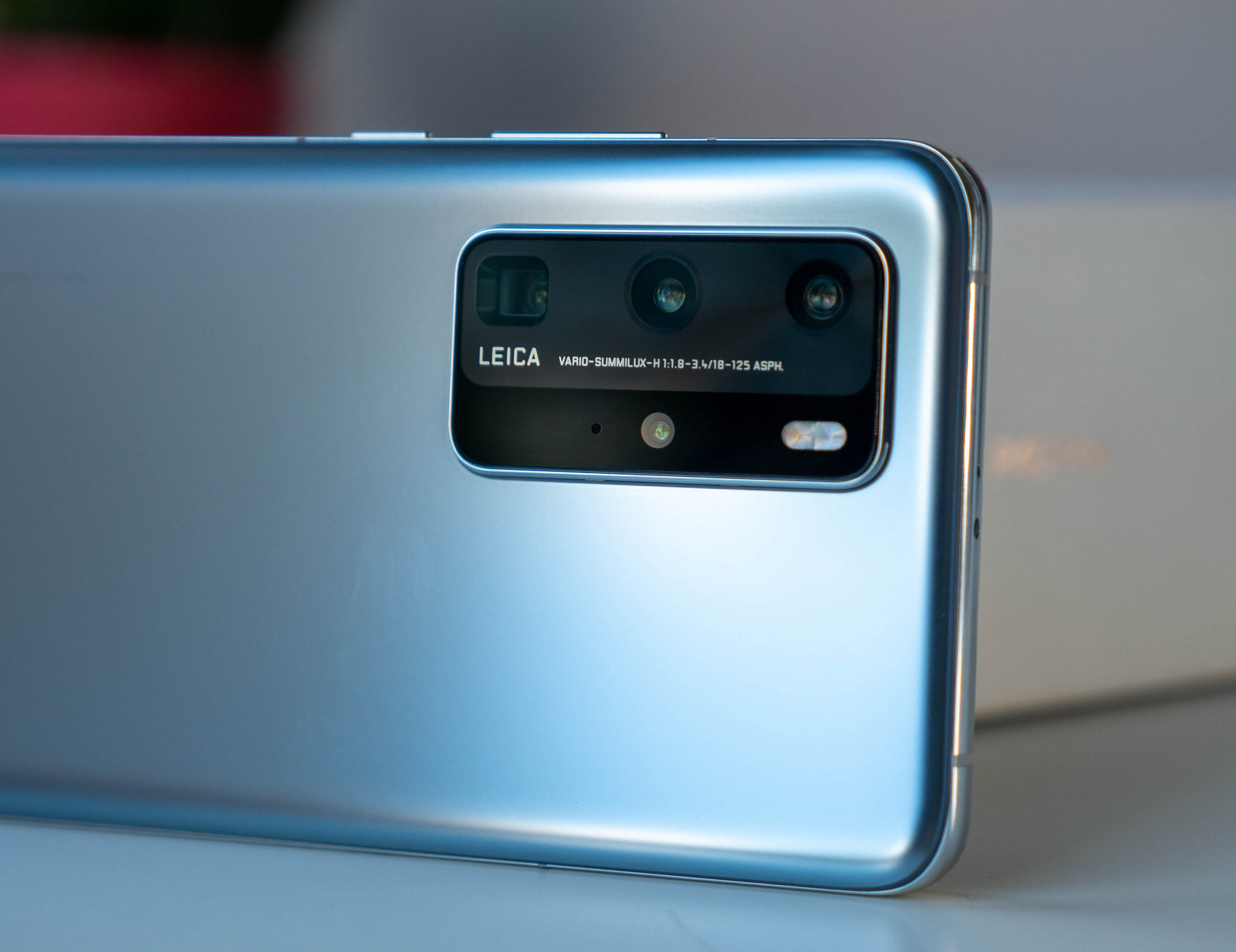 Leica може да си партнира с Xiaomi и/или Honor